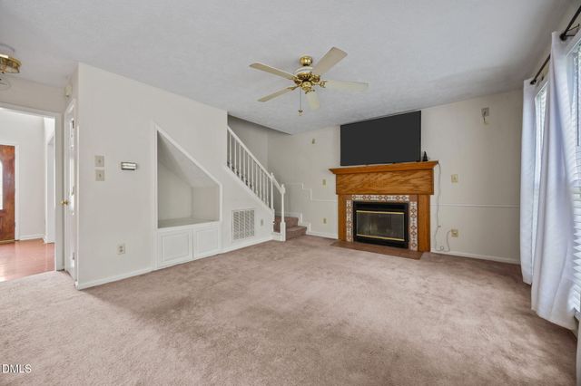 564 Coachman Way, Sanford, NC 27332