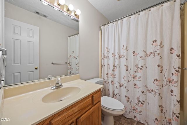 564 Coachman Way, Sanford, NC 27332