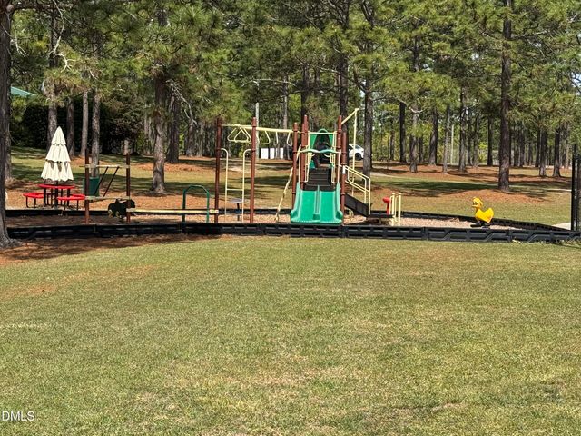 564 Coachman Way, Sanford, NC 27332