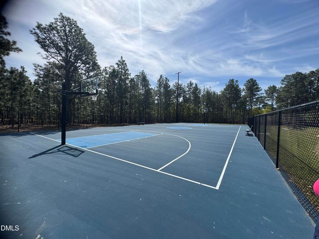 564 Coachman Way, Sanford, NC 27332