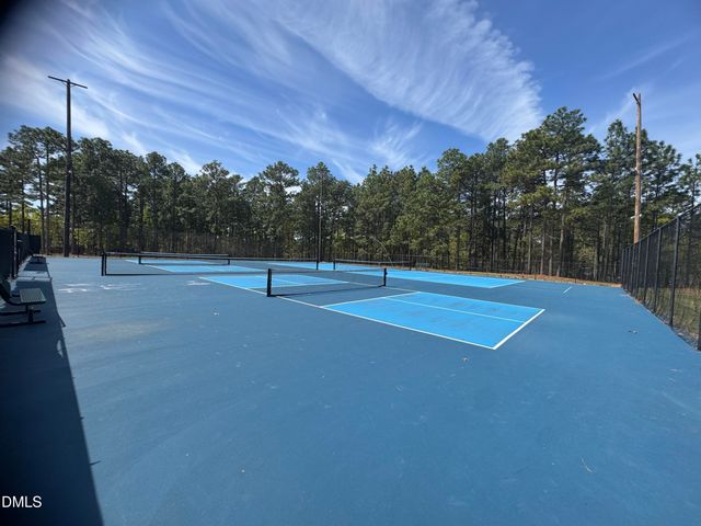 564 Coachman Way, Sanford, NC 27332