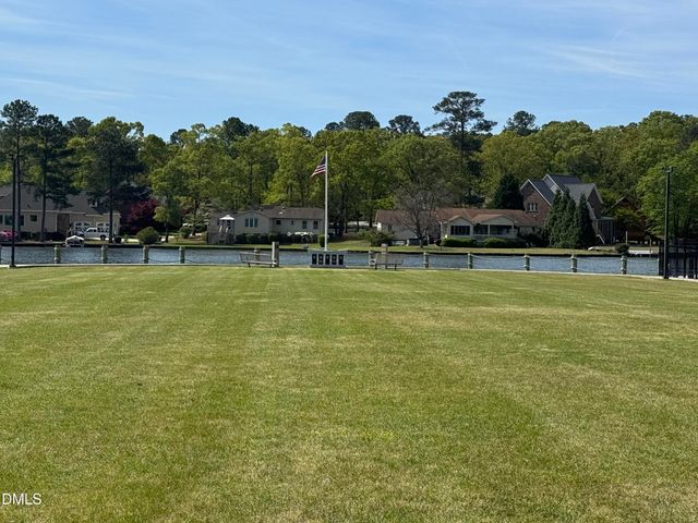 564 Coachman Way, Sanford, NC 27332