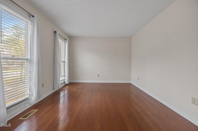 564 Coachman Way, Sanford, NC 27332