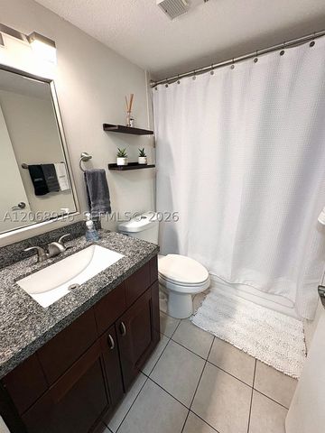 800 N Miami Ave E-905, Miami, FL 33136