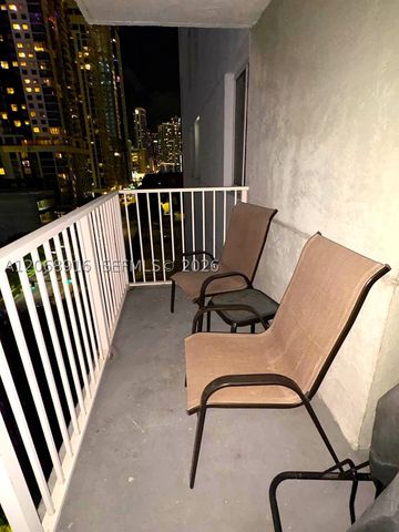 800 N Miami Ave E-905, Miami, FL 33136