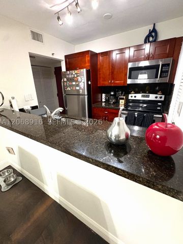 800 N Miami Ave E-905, Miami, FL 33136