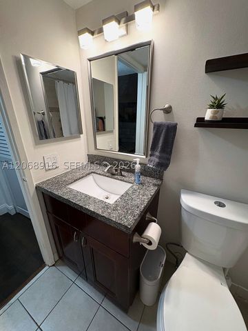 800 N Miami Ave E-905, Miami, FL 33136