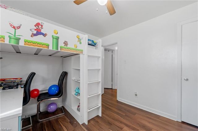 208 York DR, Portsmouth, VA 23702