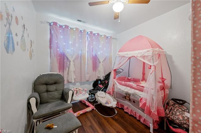 208 York DR, Portsmouth, VA 23702