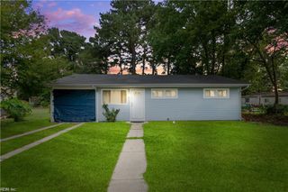 208 York DR, Portsmouth, VA 23702