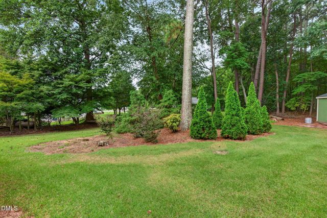 63 White Oak Drive, Smithfield, NC 27577