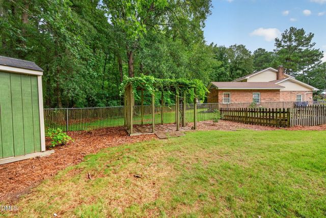 63 White Oak Drive, Smithfield, NC 27577