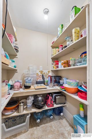 1454 S Pinkney Street, Omaha, NE 68110