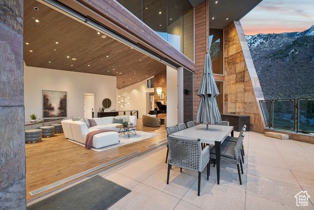 4141 E CANYON ESTATE DR, Cottonwood Heights, UT 84121