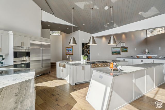 4141 E CANYON ESTATE DR, Cottonwood Heights, UT 84121