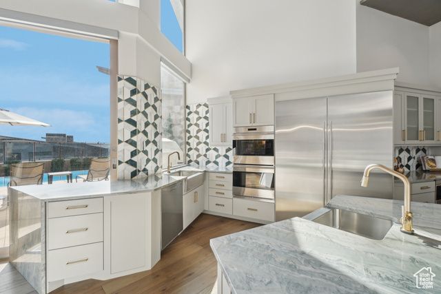 4141 E CANYON ESTATE DR, Cottonwood Heights, UT 84121