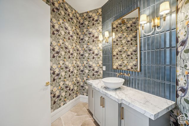 4141 E CANYON ESTATE DR, Cottonwood Heights, UT 84121