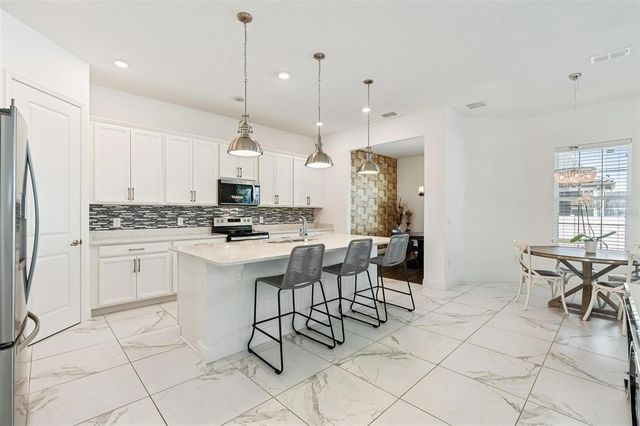 9218 HOLLISTON CREEK PLACE, Winter Garden, FL 34787