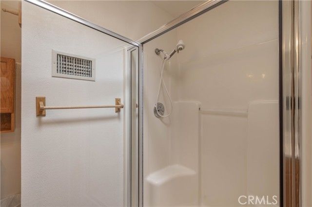 1118 Bruin Trail, Fawnskin, CA 92333