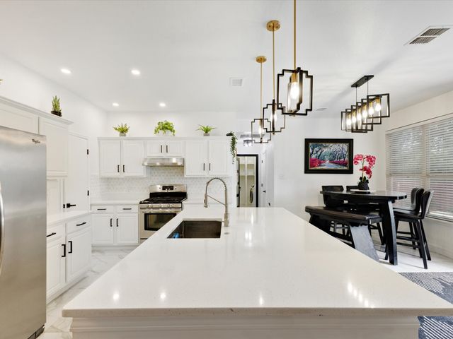 3427 Canyon Road, Grand Prairie, TX 75052