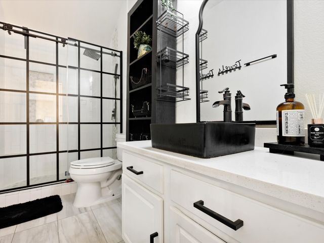 3427 Canyon Road, Grand Prairie, TX 75052