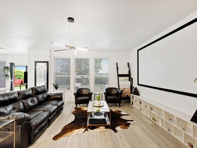 3427 Canyon Road, Grand Prairie, TX 75052