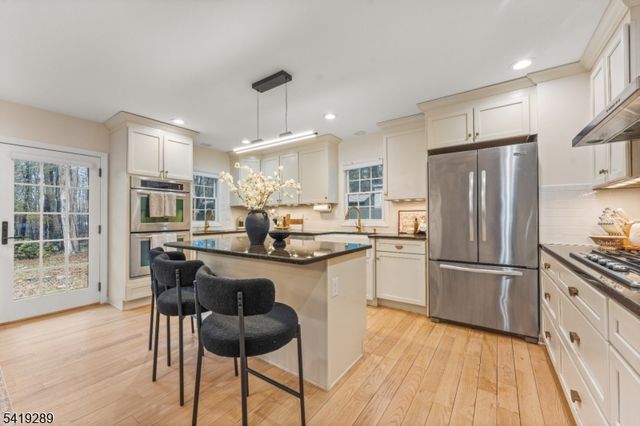 163 La Rue Rd, West Milford Twp., NJ 07435