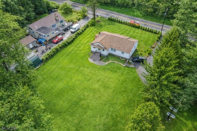 163 La Rue Rd, West Milford Twp., NJ 07435