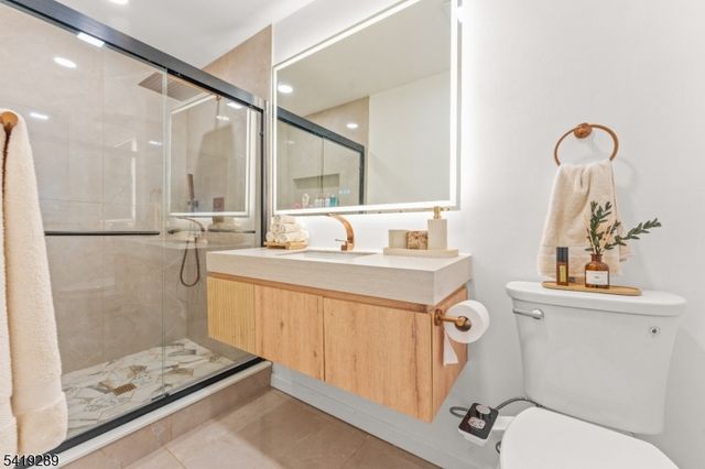 163 La Rue Rd, West Milford Twp., NJ 07435