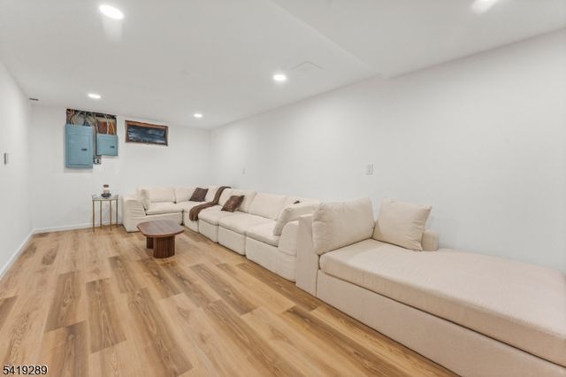 163 La Rue Rd, West Milford Twp., NJ 07435