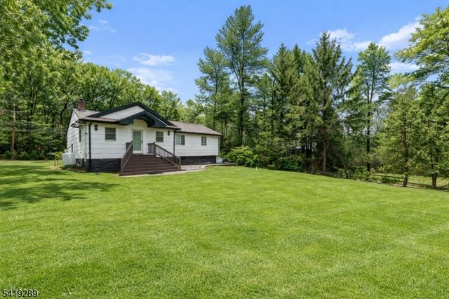163 La Rue Rd, West Milford Twp., NJ 07435