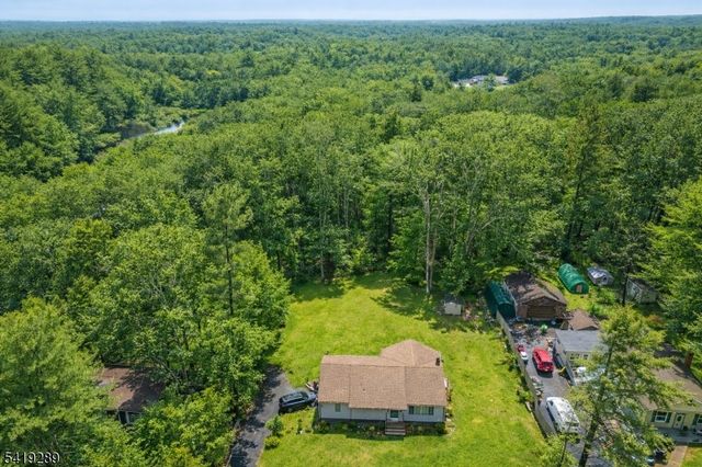 163 La Rue Rd, West Milford Twp., NJ 07435