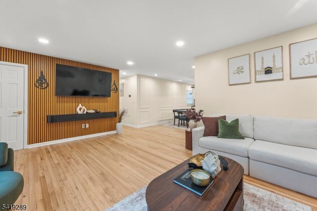 163 La Rue Rd, West Milford Twp., NJ 07435