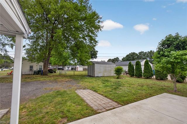 824 79th ST, Newport News, VA 23605