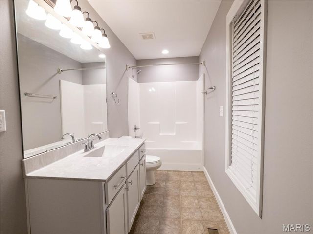 3436 Dakota Drive, Belleville, IL 62221