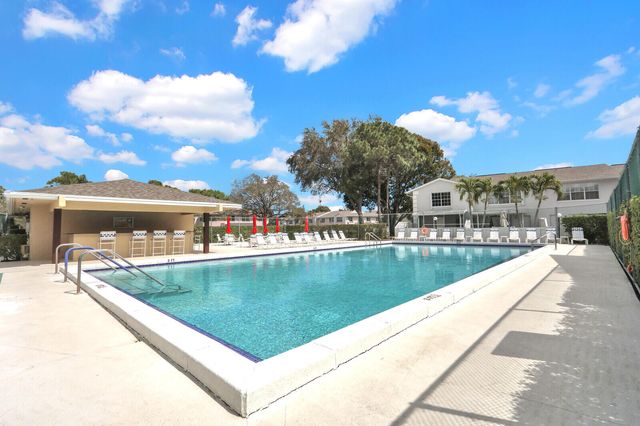 234 Foxtail Drive E, Greenacres, FL 33415