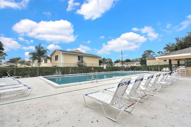 234 Foxtail Drive E, Greenacres, FL 33415