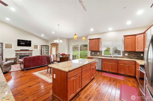 25804 101st Avenue E, Graham, WA 98338