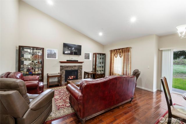 25804 101st Avenue E, Graham, WA 98338