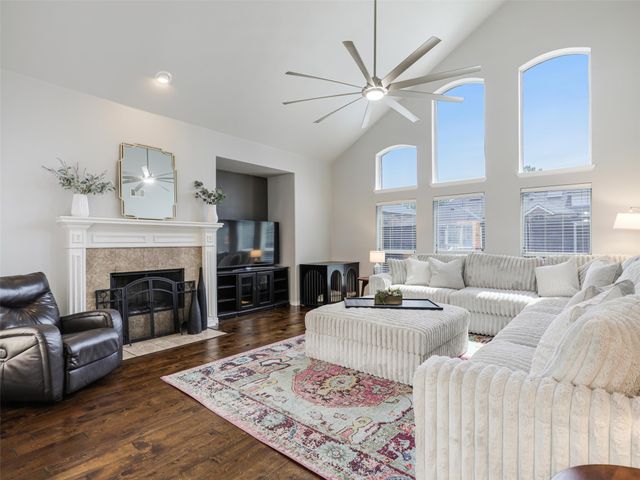 13827 Plum Valley Drive, Frisco, TX 75033