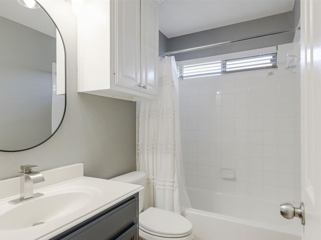 13827 Plum Valley Drive, Frisco, TX 75033