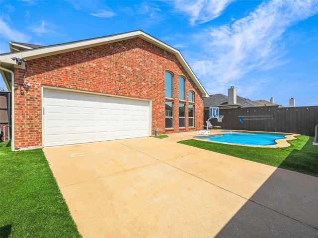 13827 Plum Valley Drive, Frisco, TX 75033
