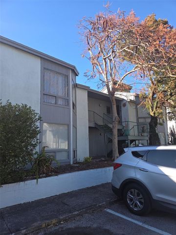 4328 AQUA VISTA DRIVE B, Orlando, FL 32839