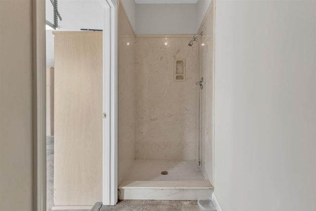 2470 N REID HOOKER RD, Eads, TN 38028