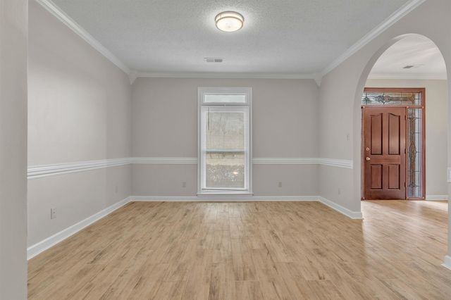 2470 N REID HOOKER RD, Eads, TN 38028