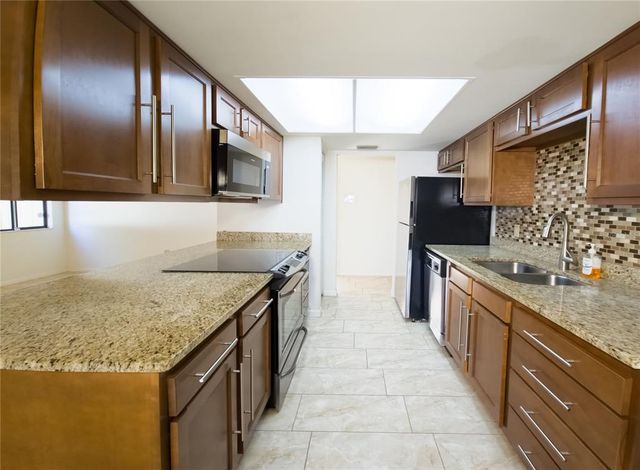 25 RYLEY LANE, Palm Coast, FL 32164