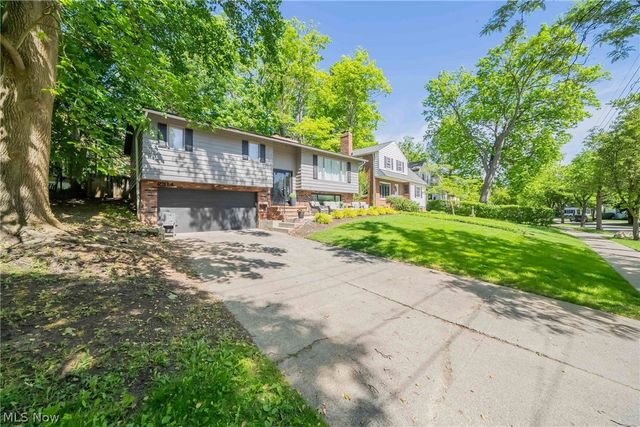 2314 Lyndway Road, Beachwood, OH 44122