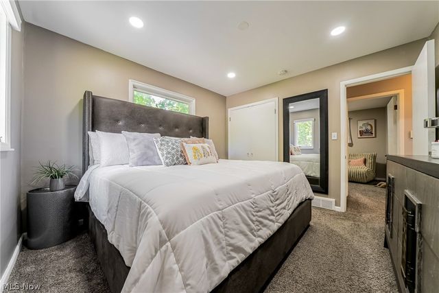 2314 Lyndway Road, Beachwood, OH 44122