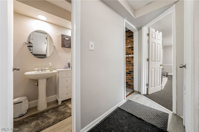 2314 Lyndway Road, Beachwood, OH 44122