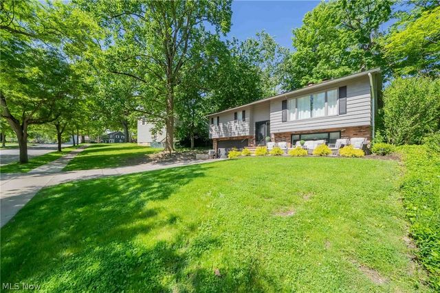 2314 Lyndway Road, Beachwood, OH 44122